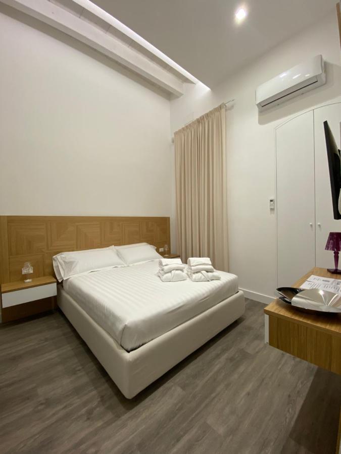 Star Suite Taranto Eksteriør billede