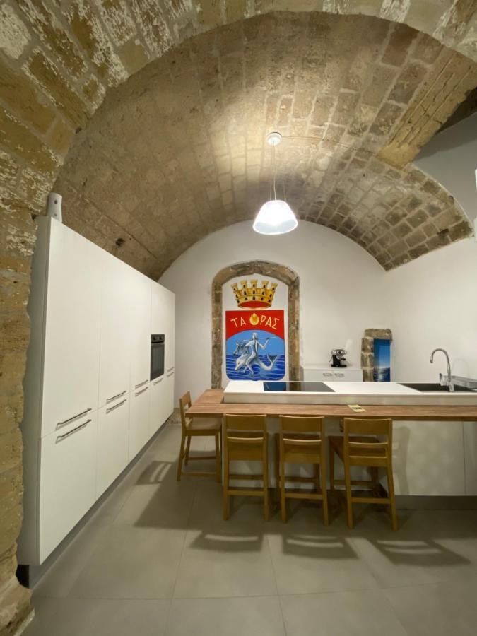 Star Suite Taranto Eksteriør billede